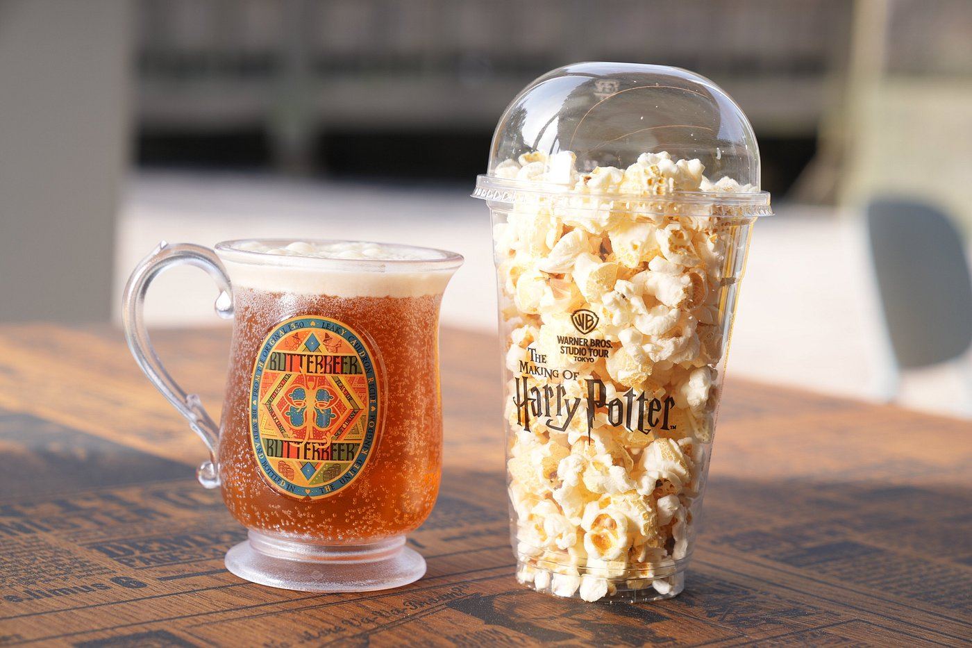 Cerveza de mantequilla y palomitas en el Warner Bros. Studio Tour Tokyo